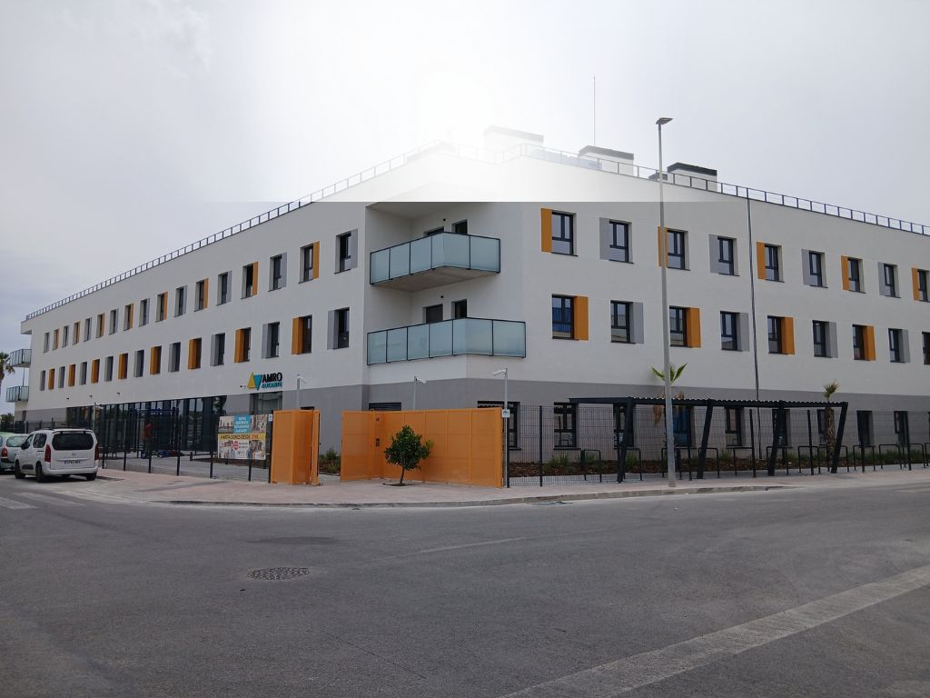 Residencias Estudiantes AMRO y MACE