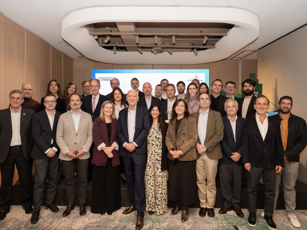 saint Gobain premios